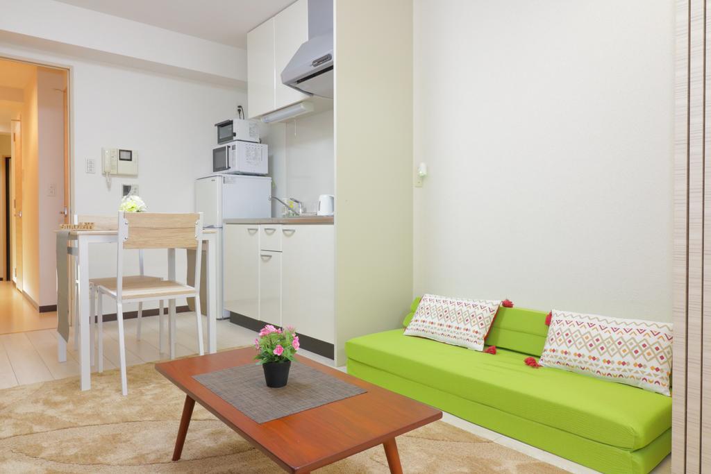 Hg Cozy Hotel No 17 通天閣前 Οσάκα Εξωτερικό φωτογραφία
